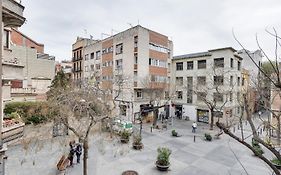 Urban Flats Vallirana